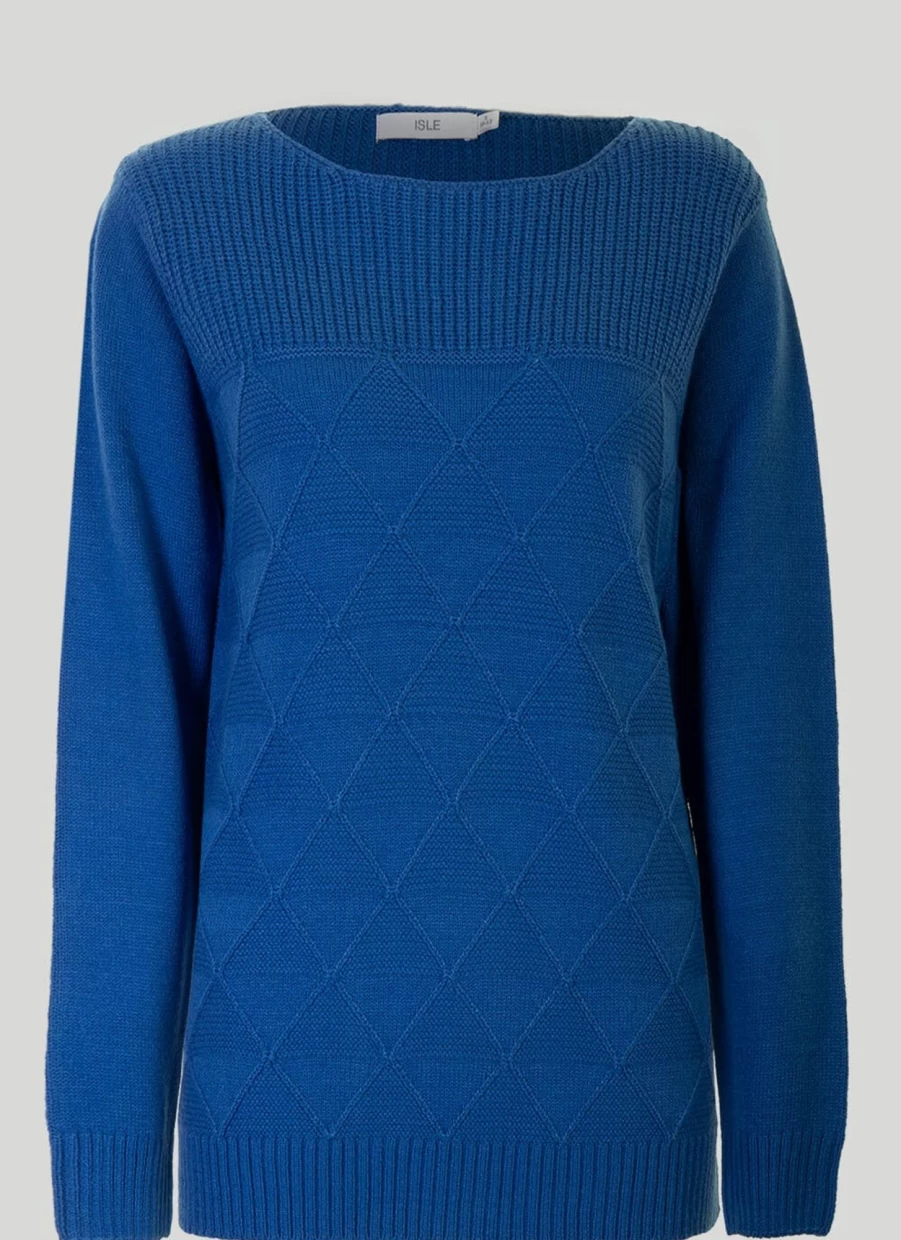 Isle Women's Cable Jumper - Soft Knit Sweater for Stylish Comfort