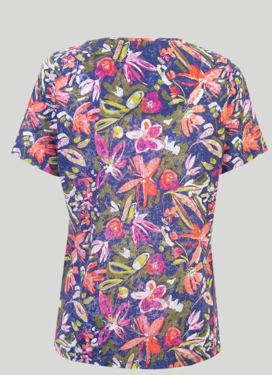 Isle Women's Graphic Print T-Shirt - Stylish Casual Tee for Everyday Wear