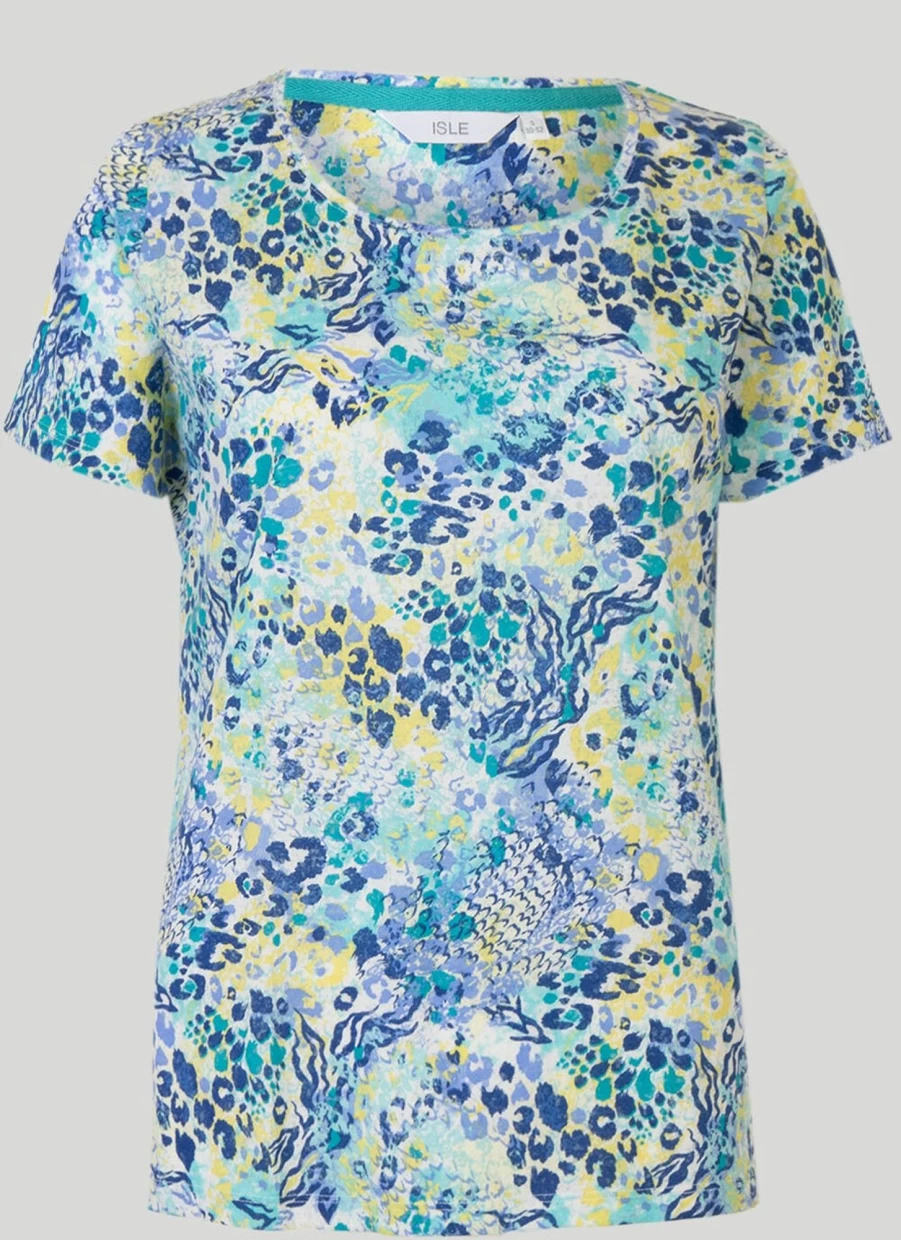Isle Women's Graphic Print T-Shirt - Stylish Casual Tee for Everyday Wear
